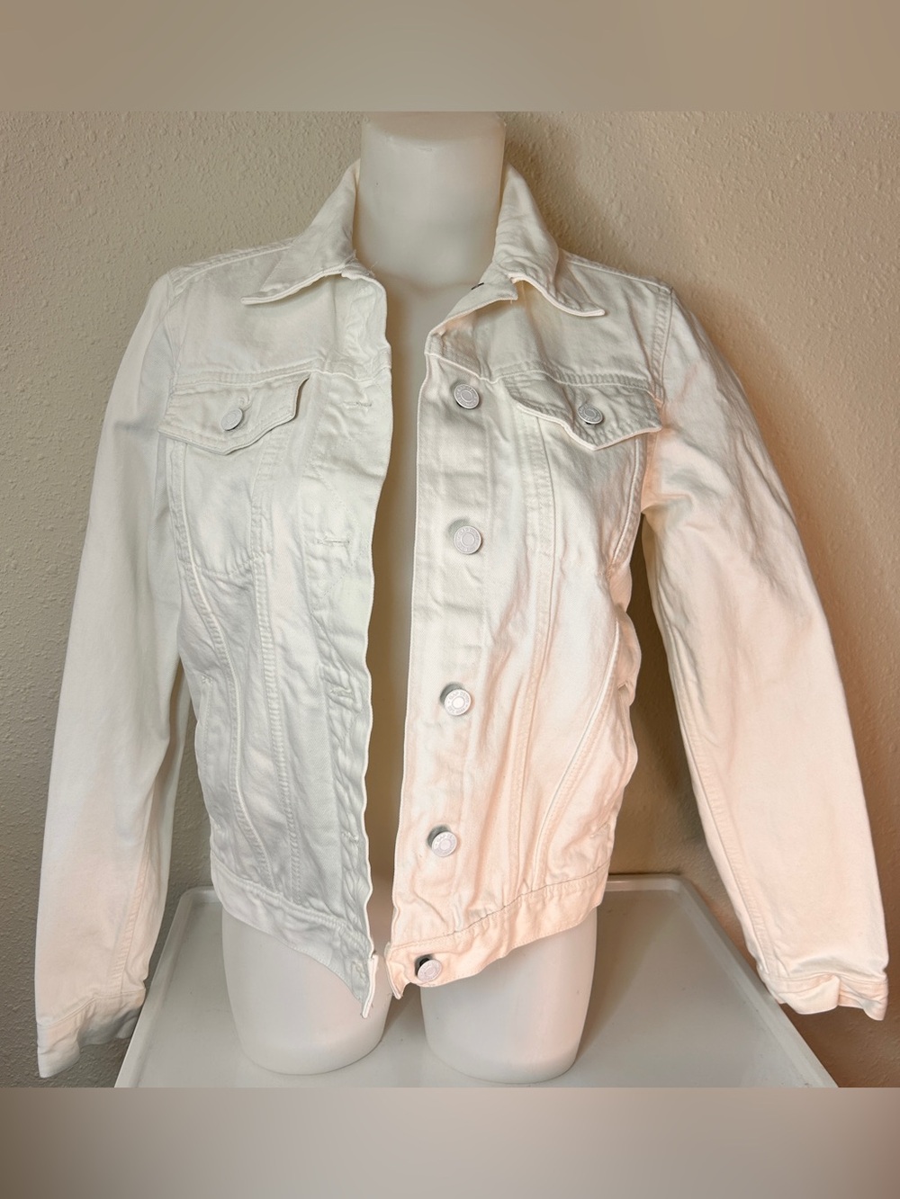 GAP 1969 White Women's Denim Jacket